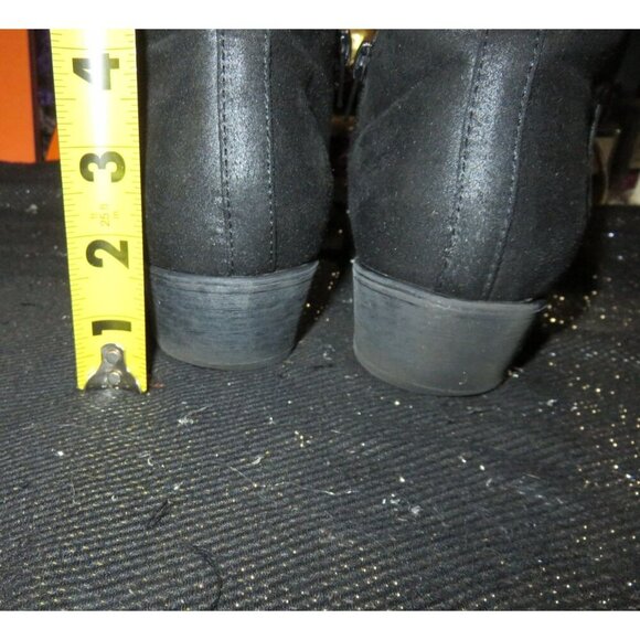 Solely Black Leather Zip Ankle Boots size 9 sleek - Picture 4 of 11